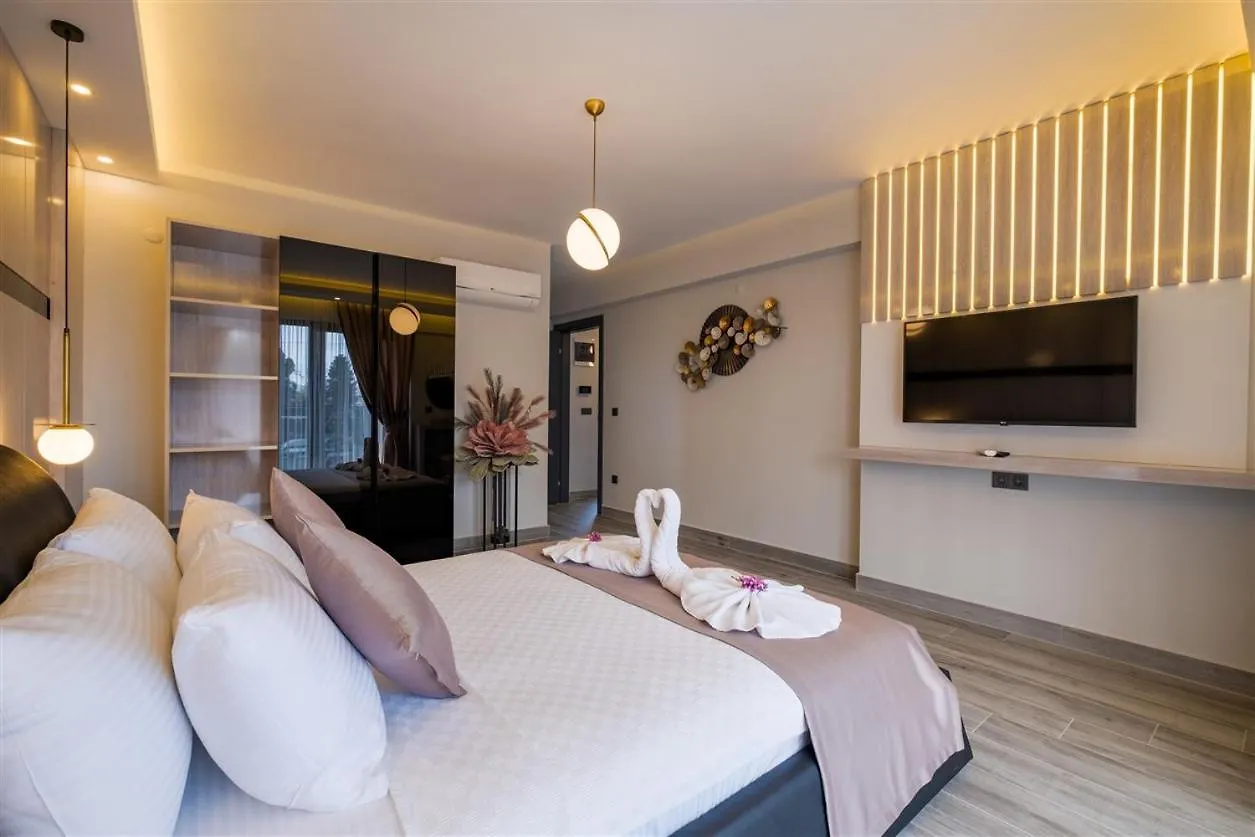 Fethiye Calista 8 Kisilik Lueks Villa Gezer
